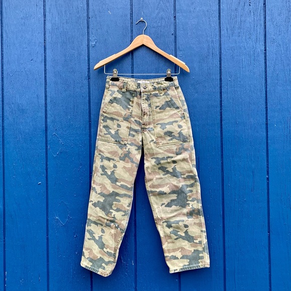 Free People Remy Green Camo High- Waisted Jeans - Picture 4 of 8